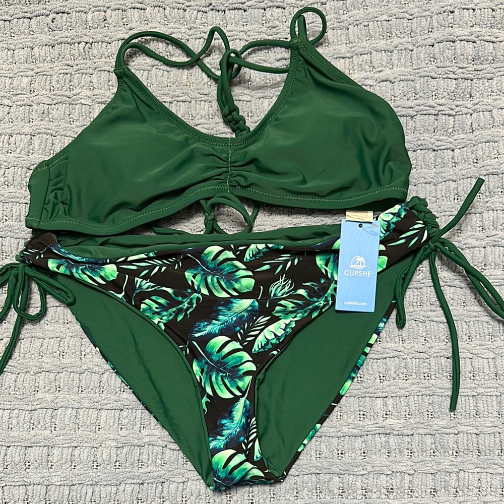 Cupshe Green and Black Bikini Set with Tie Details